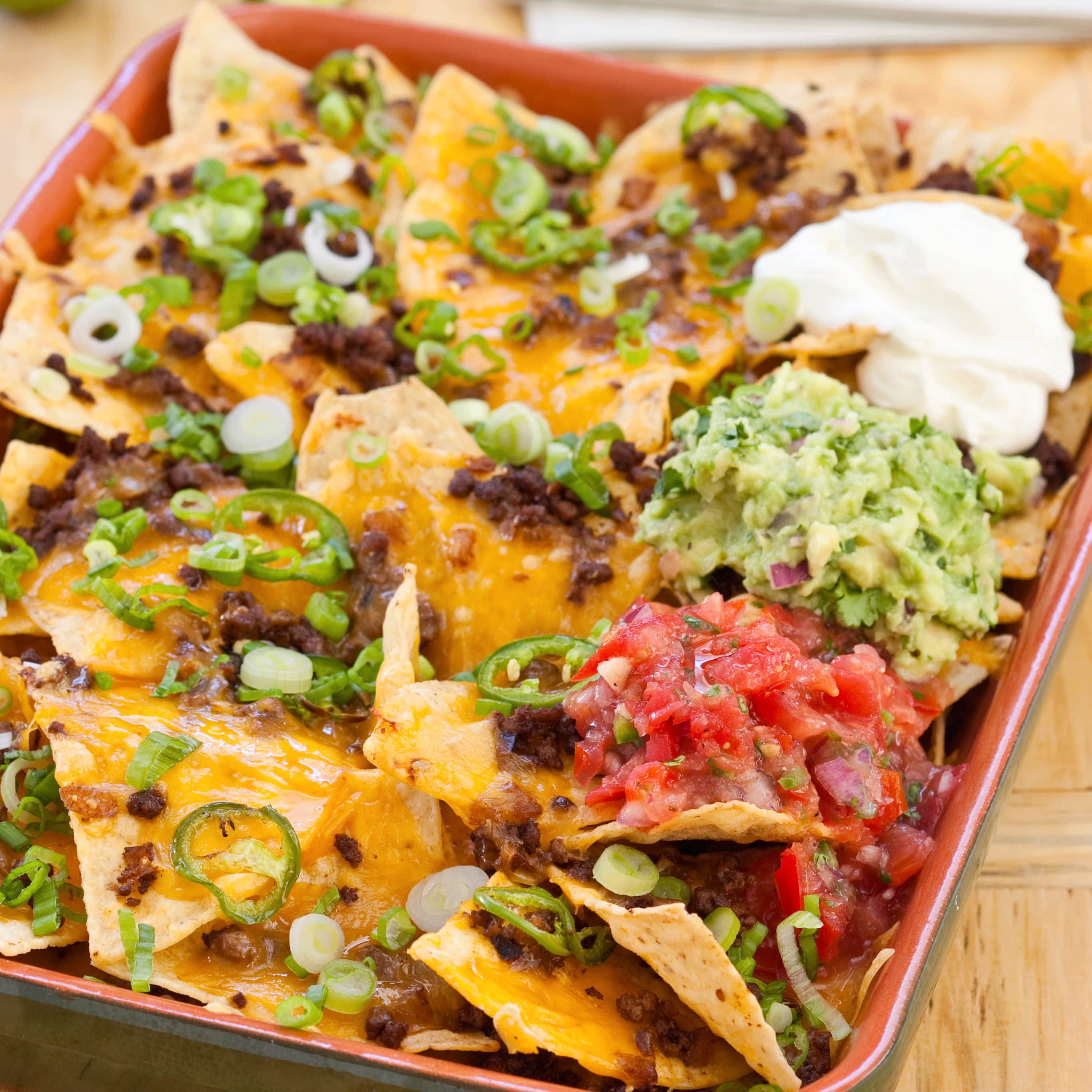 Cheesy Nachos with Spicy Beef