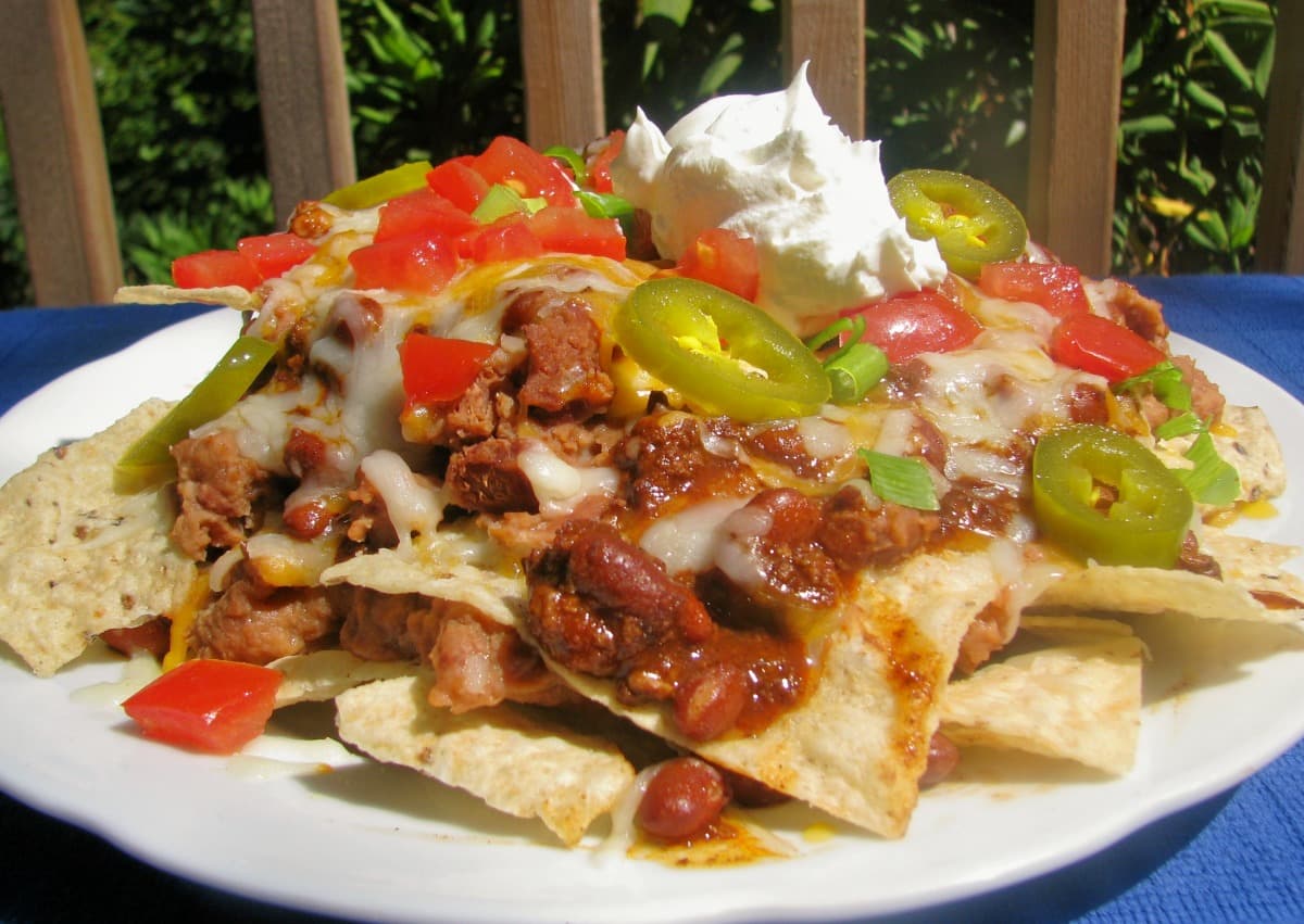 Cheesy Macho Nachos