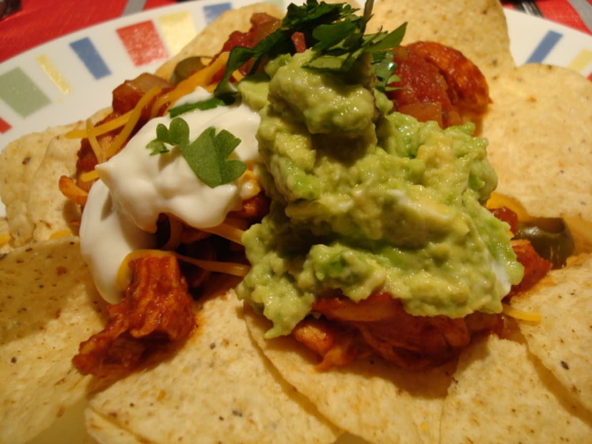 Kick Ass Nachos Using Leftover Chilli Con Carne or Chicken