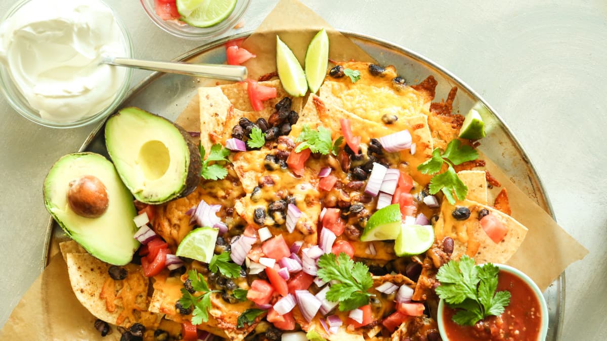 Quick and Easy Black Bean Nachos Vegetarian