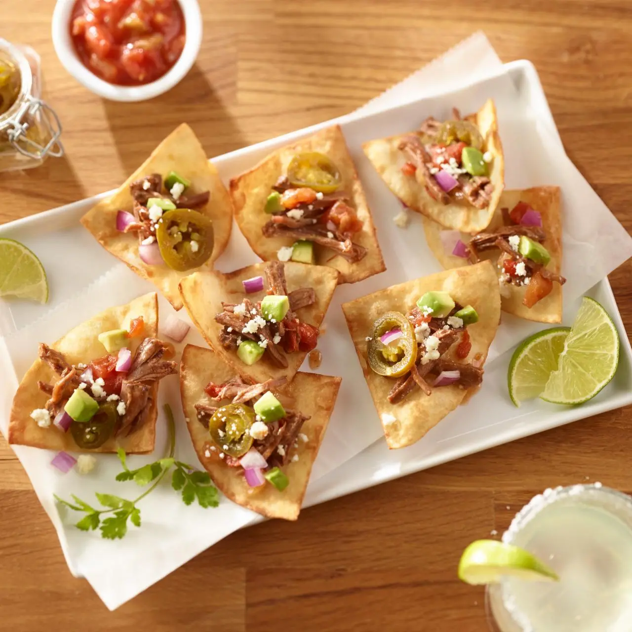 Slow Cooker Beef Nachos