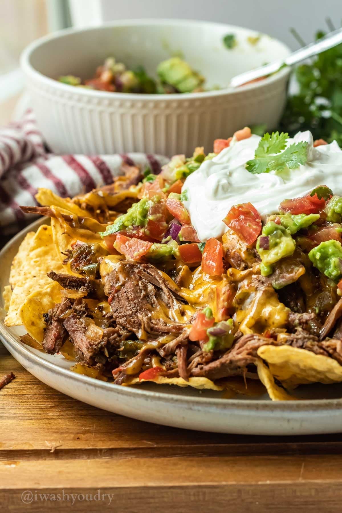 Slow Cooker Shredded Beef Nachos