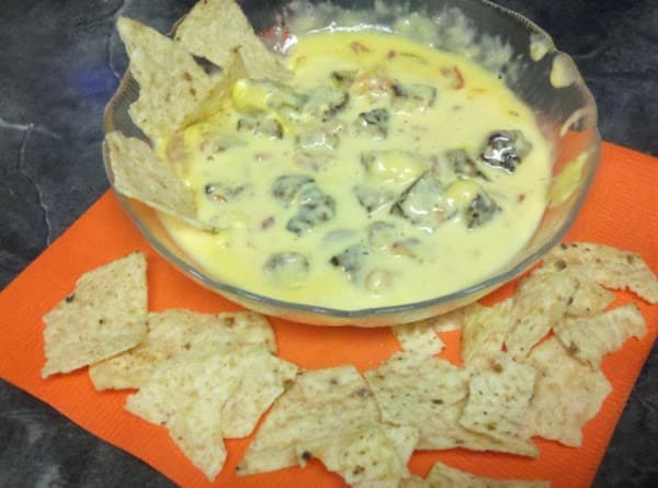 Spicy Nacho Cheese Dip