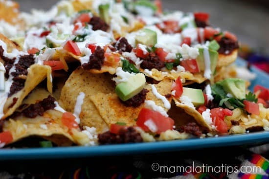 Chorizo Nachos a la Mexicana
