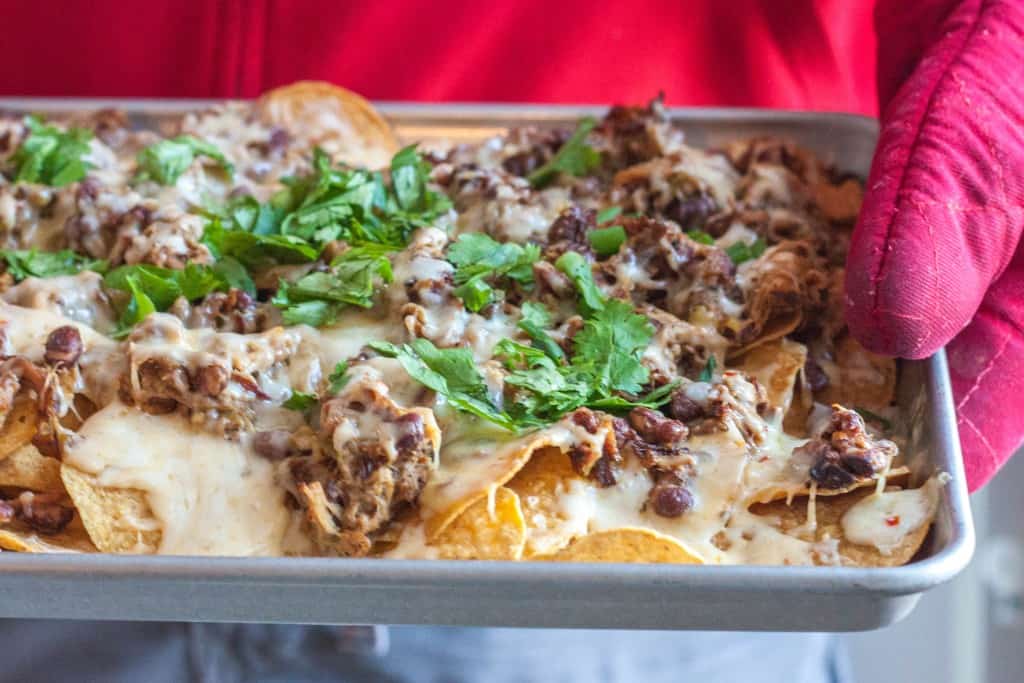 The Best Nachos Ever {pulled pork, green chilies and cheese nachos}