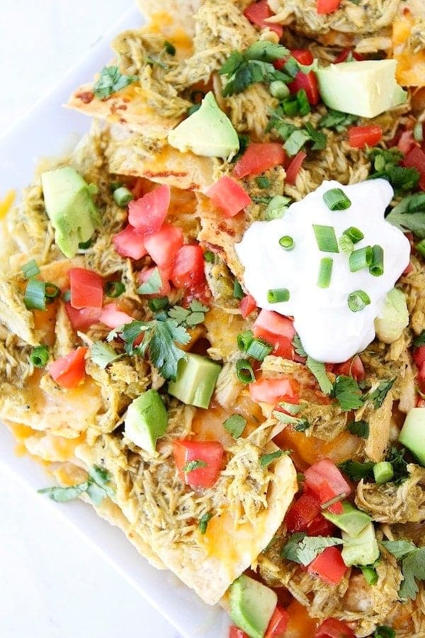 Slow Cooker Chicken Chile Verde Nachos